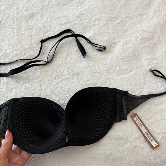 Skims black multi way strapless bra NWT - Picture 4 of 5
